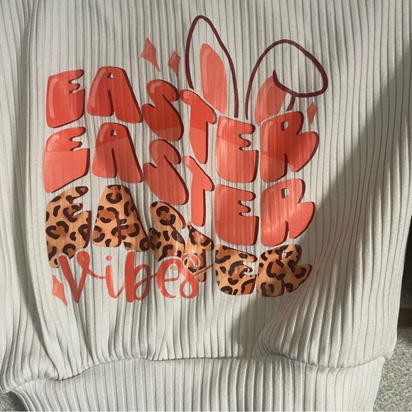 Little Rodeo Queen Boutique Leopard Easter Shirt Ribbed Mock Neck 6-12 Oversized - Picture 3 of 5